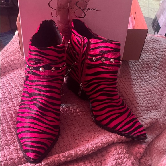 Jessica London Fuchsia Zebra Ankle Boots - Picture 2 of 3